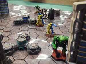 Another angle on that first shot, showing the Commando giving my Spartan what for.